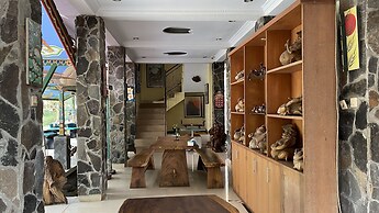 Omah Eling Medang Kamulan Borobudur