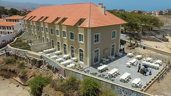 Oásis Tarrafal Alfândega Suites