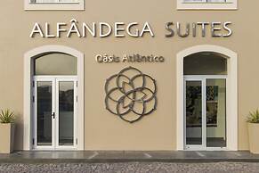 Oásis Tarrafal Alfândega Suites