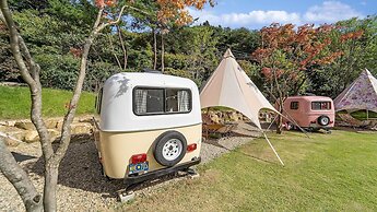 Geumsan Lalaland Caravan