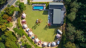 Geumsan Lalaland Caravan