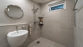 Geumsan Lalaland Caravan