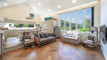 Geumsan Lalaland Caravan