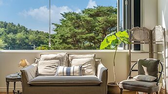 Geumsan Lalaland Caravan