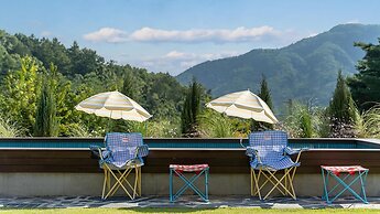 Geumsan Lalaland Caravan