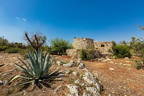 2072 Trulli li Corsari - Trullo Piccolo by Barbarhouse