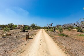 2072 Trulli li Corsari - Trullo Piccolo by Barbarhouse