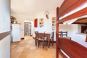 2072 Trulli li Corsari - Trullo Piccolo by Barbarhouse