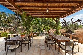 2072 Trulli li Corsari - Trullo Piccolo by Barbarhouse