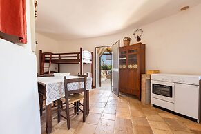 2072 Trulli li Corsari - Trullo Piccolo by Barbarhouse