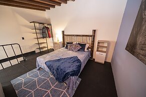 BEST Location 1BedR - Heart of Medellin