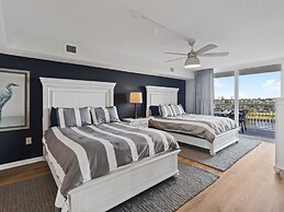 Yacht Club Villas #2-705 3 Bedroom Condo by RedAwning