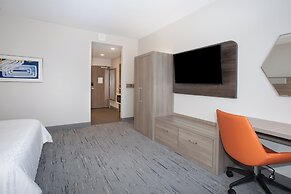 Holiday Inn Express and Suites Meridian-Boise west by IHG