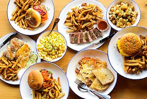 Holiday Inn Chicago O'Hare – Rosemont by IHG