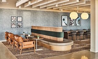 Holiday Inn Chicago O'Hare – Rosemont by IHG
