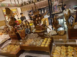 voco Chongqing Chaotianmen by IHG