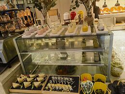 voco Chongqing Chaotianmen by IHG