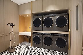 voco Chongqing Chaotianmen by IHG