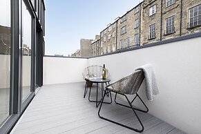 JOIVY Stylish&Airy 4Br House At The Heart Of New Town