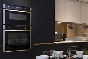 JOIVY Stylish&Airy 4Br House At The Heart Of New Town