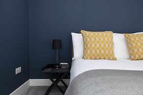 JOIVY Stylish&Airy 4Br House At The Heart Of New Town