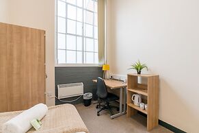 JOIVY Cosy Rooms In In Newington