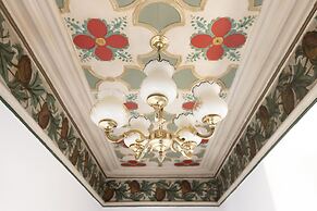 JOIVY Aurora House - 4 Bed With Hot Tub And Sea View