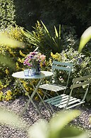 JOIVY The East Lodge At Balcarres