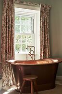 JOIVY The East Lodge At Balcarres