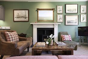 JOIVY The North Lodge At Balcarres