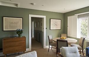 JOIVY The South Lodge At Balcarres