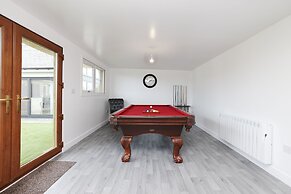JOIVY Luxurious & Spacious 3Br House With A Hot Tub