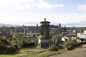 JOIVY Observatory House