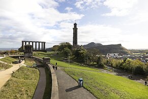 JOIVY Observatory House