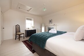 JOIVY Observatory House