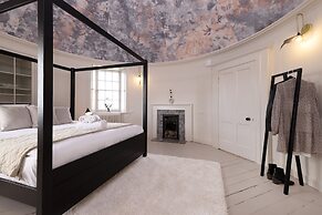 JOIVY Observatory House