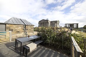 JOIVY Observatory House