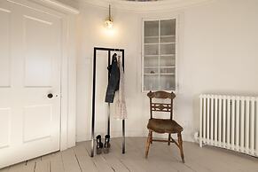 JOIVY Observatory House