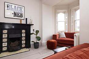 JOIVY Observatory House