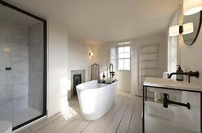 JOIVY Observatory House