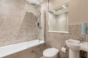 St Giles ApartHotel by Joivy