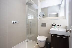 JOIVY Splendid 2-Br Apartment In New Town