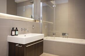 JOIVY Splendid 2-Br Apartment In New Town