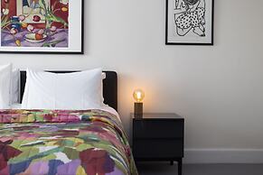 JOIVY Splendid 2-Br Apartment In New Town