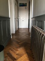 JOIVY Luxury Old Town Apartment