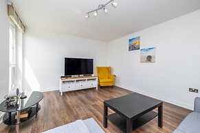 JOIVY Modern 2-Bedroom Flat Near Inverleith Park