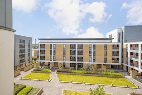 JOIVY Modern 2-Bedroom Flat Near Inverleith Park