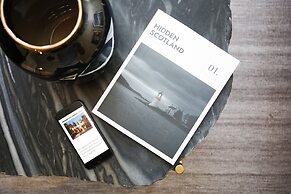 JOIVY Modern 1-Br Apt W/ Communal Terrace In Trendy Stockbridge