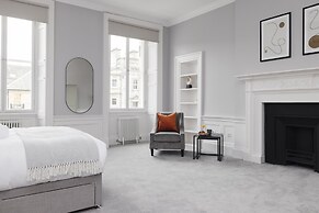 JOIVY Luxurious 2 Br Apt On Notable George Street
