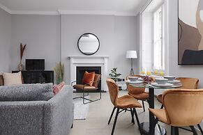 JOIVY Luxurious 2 Br Apt On Notable George Street